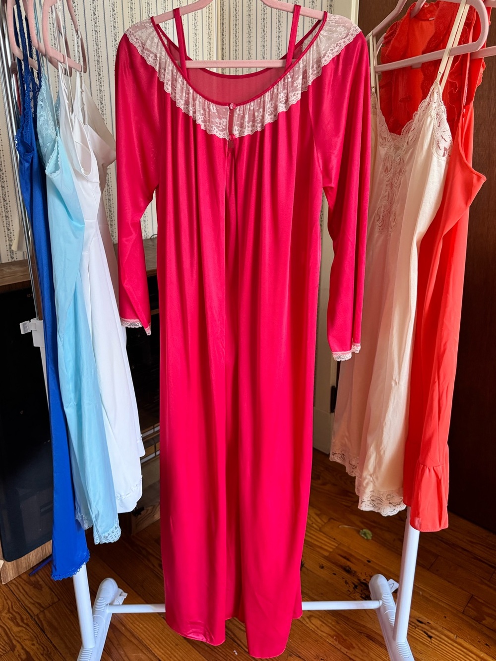 Vintage Peignoir Robe & Nightgown Set